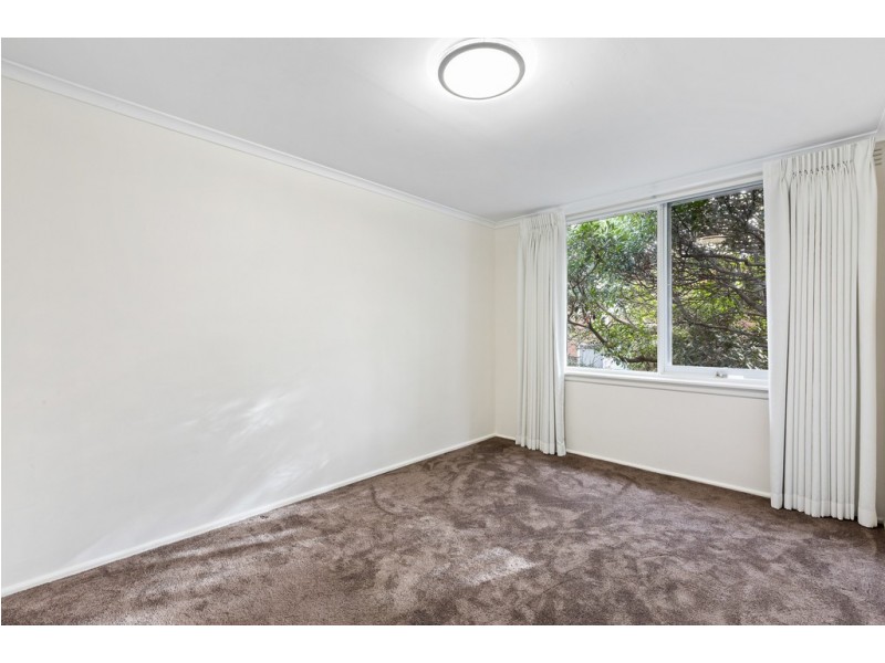 18/14 McMillian Street, Elsternwick VIC 3185