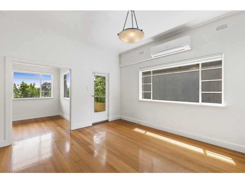 2/145 Fitzroy Street, St Kilda VIC 3182