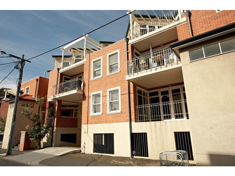 3/10 Carlisle Street, St Kilda VIC 3182