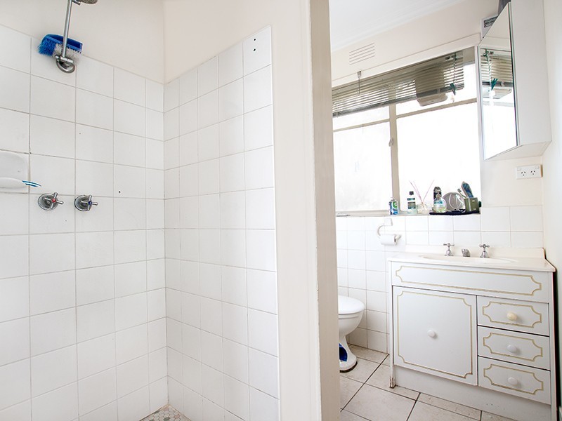 26/131 Glenhuntly Road, Elwood VIC 3184