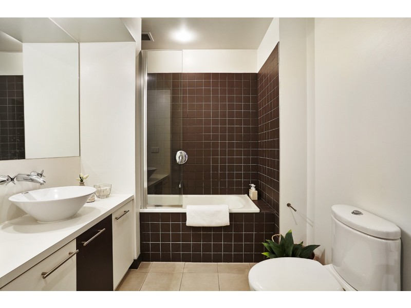 411/54 Nott Street, Port Melbourne VIC 3207