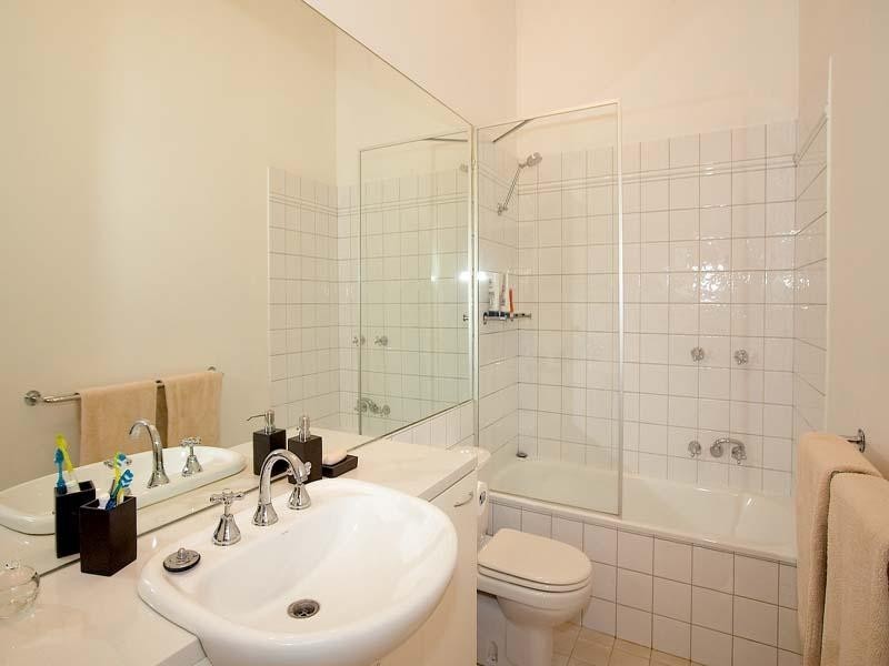 29 Charles Street, St Kilda VIC 3182