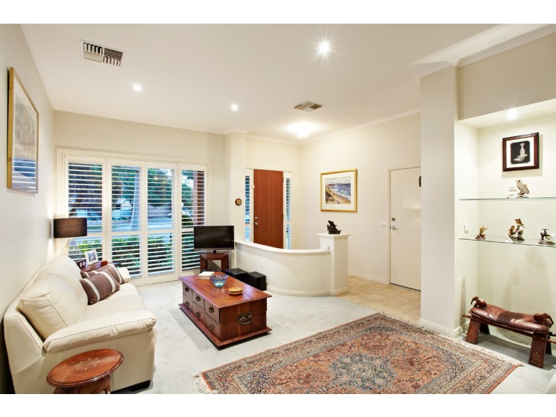 7 Beacon Road, Port Melbourne VIC 3207