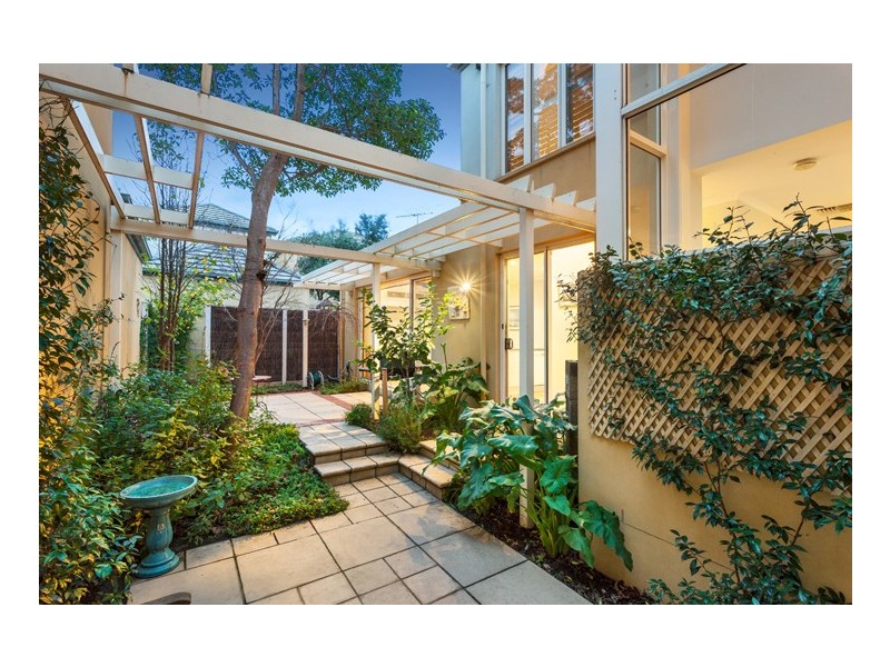 7 Beacon Road, Port Melbourne VIC 3207