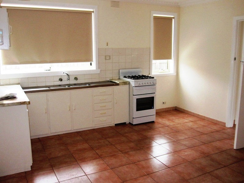 15 Gish Court, Hadfield VIC 3046