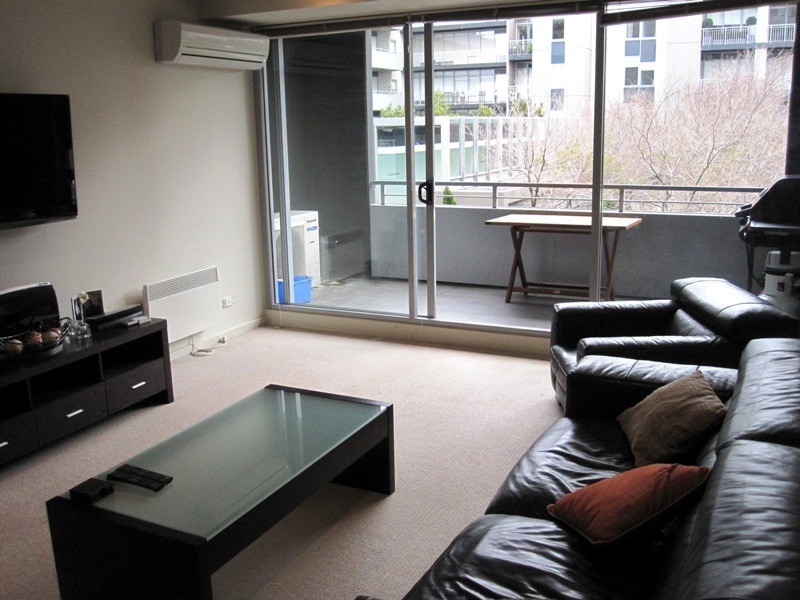 410G/93 Dow Street, Port Melbourne VIC 3207