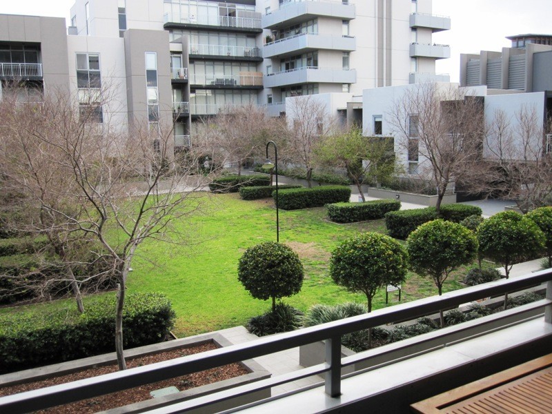 410G/93 Dow Street, Port Melbourne VIC 3207