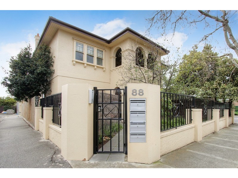 3/88 Blessington Street, St Kilda VIC 3182