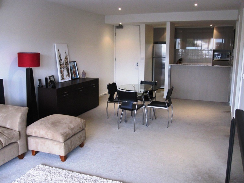 210C/166 Rouse Street, Port Melbourne VIC 3207