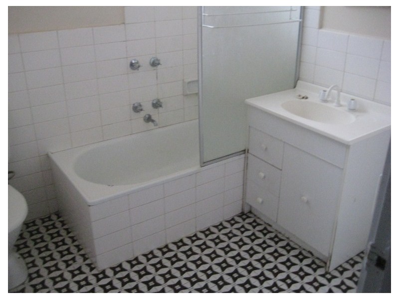 24/14 Mitford Street, St Kilda VIC 3182