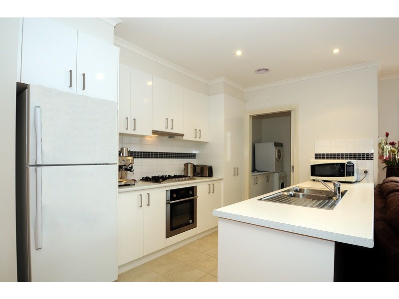 40 Kananook Avenue, Seaford VIC 3198