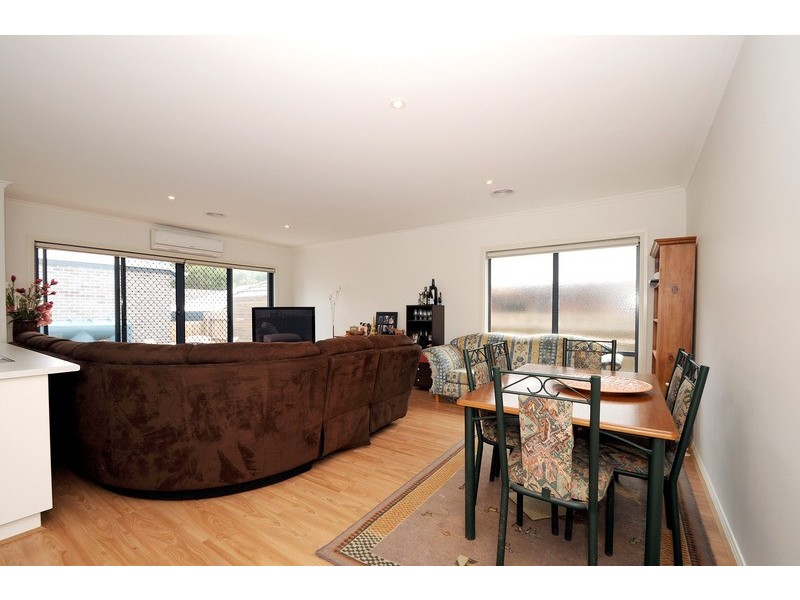 40 Kananook Avenue, Seaford VIC 3198