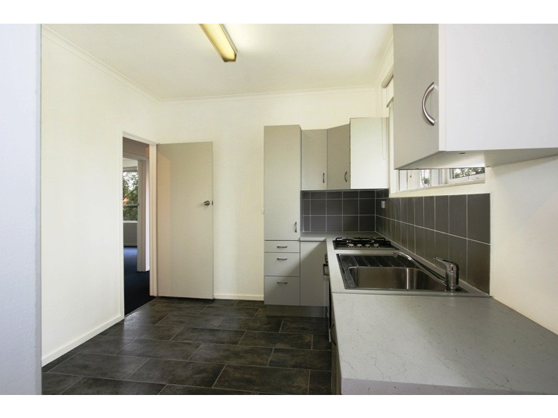 6/2 Tattenham Street, Caulfield East VIC 3145