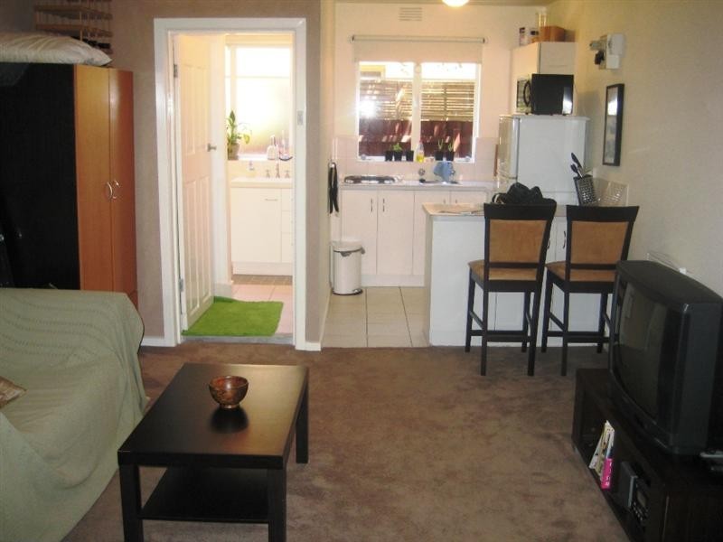 3/131 Glenhuntly Road, Elwood VIC 3184
