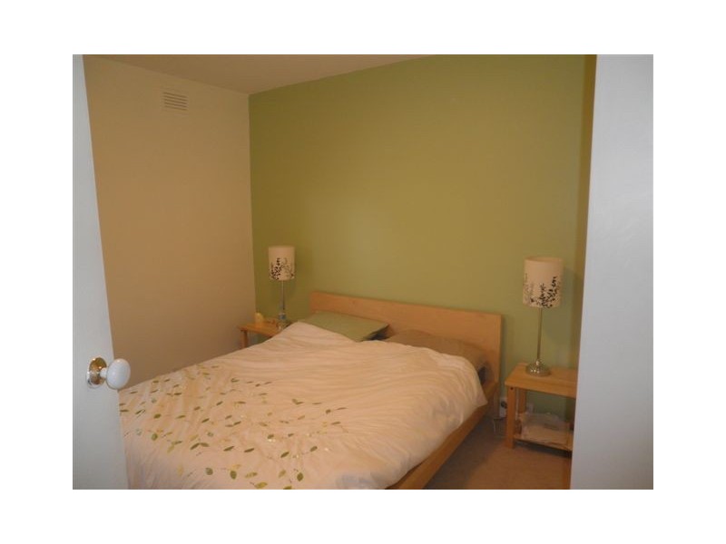 12/71 Coorigil Road, Carnegie VIC 3163