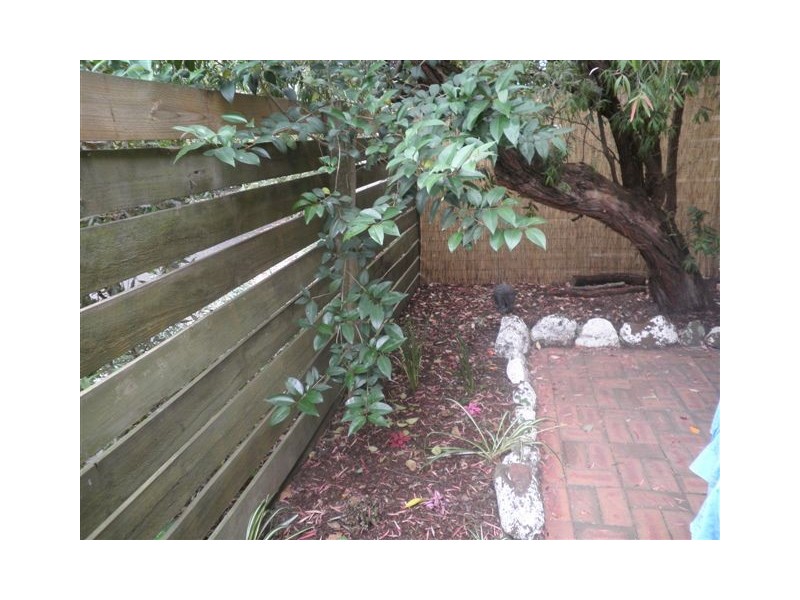 12/71 Coorigil Road, Carnegie VIC 3163