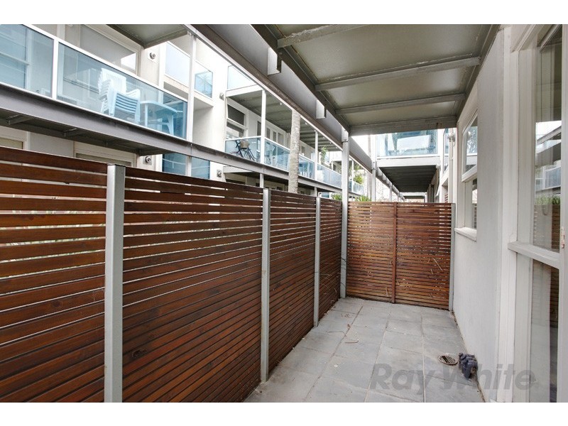 6/105 Park Street, St Kilda VIC 3182