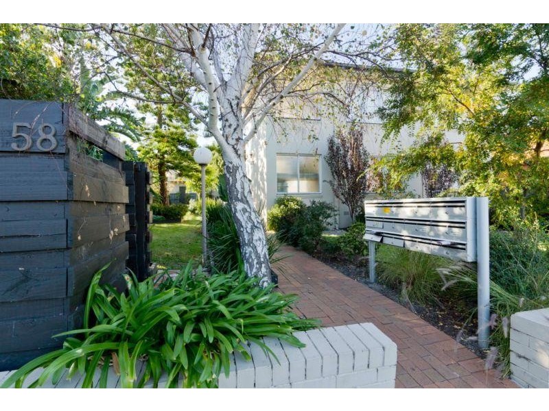 9/58 Lantana Road, Elsternwick VIC 3185