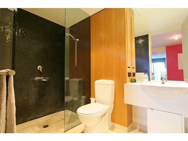 39B/2 Esplanade West, Port Melbourne VIC 3207