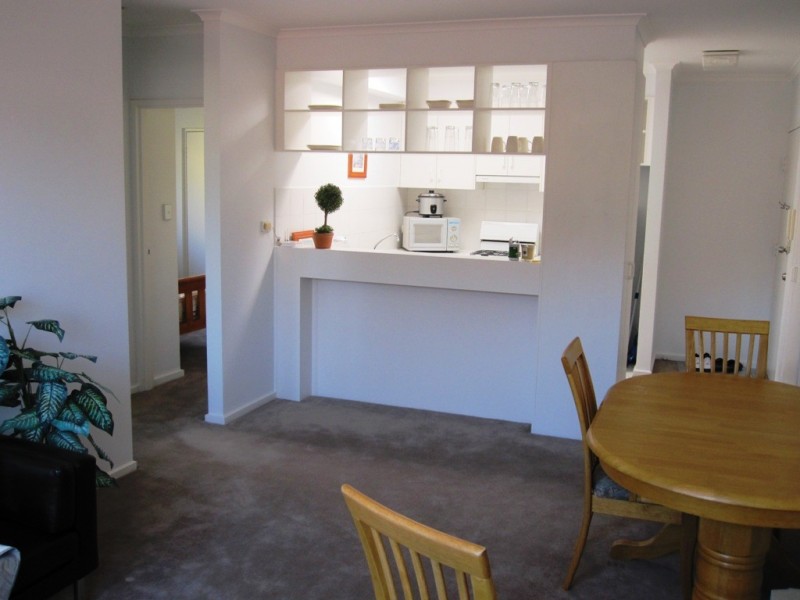 26/4 Alfred Square, St Kilda VIC 3182