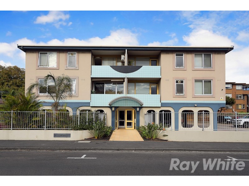 25/4 Alfred Square, St Kilda VIC 3182