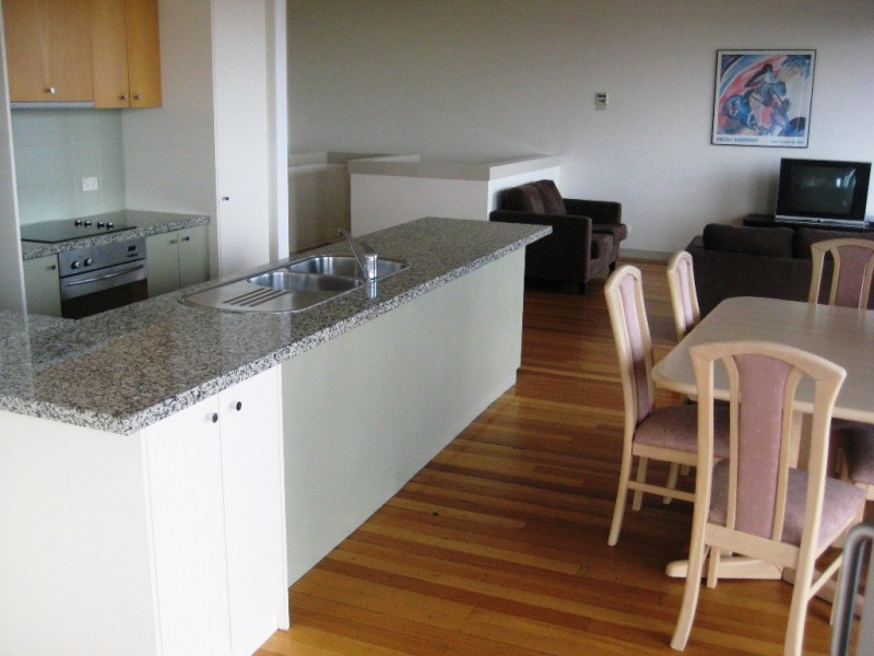 22/12 Acland Street, St Kilda VIC 3182