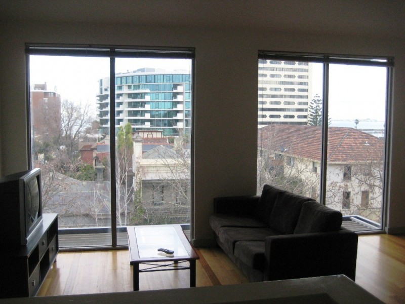 22/12 Acland Street, St Kilda VIC 3182