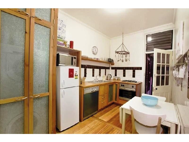 1/1 Robe Street, St Kilda VIC 3182