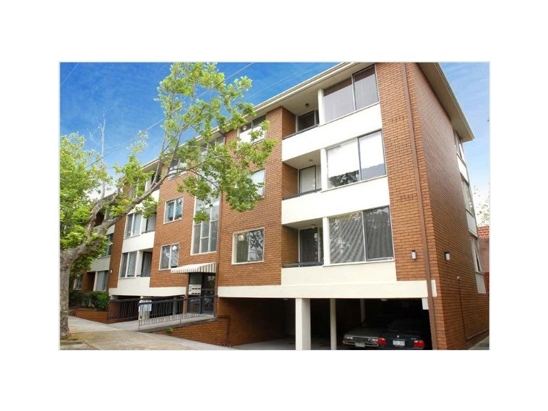 12/233 Brighton Road, Elwood VIC 3184