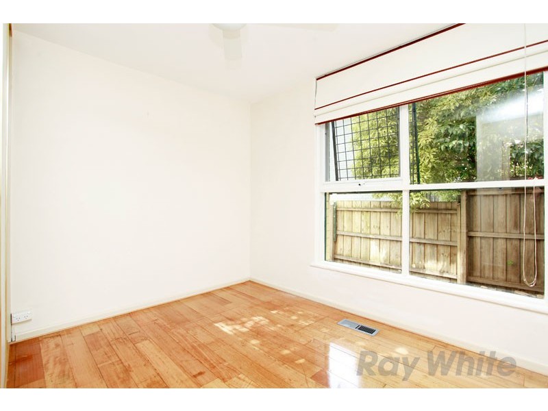 10/72-74 Carlisle Street, St Kilda VIC 3182