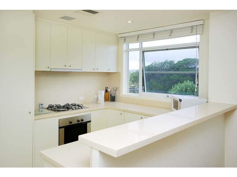 5/2 Graham Street, Port Melbourne VIC 3207