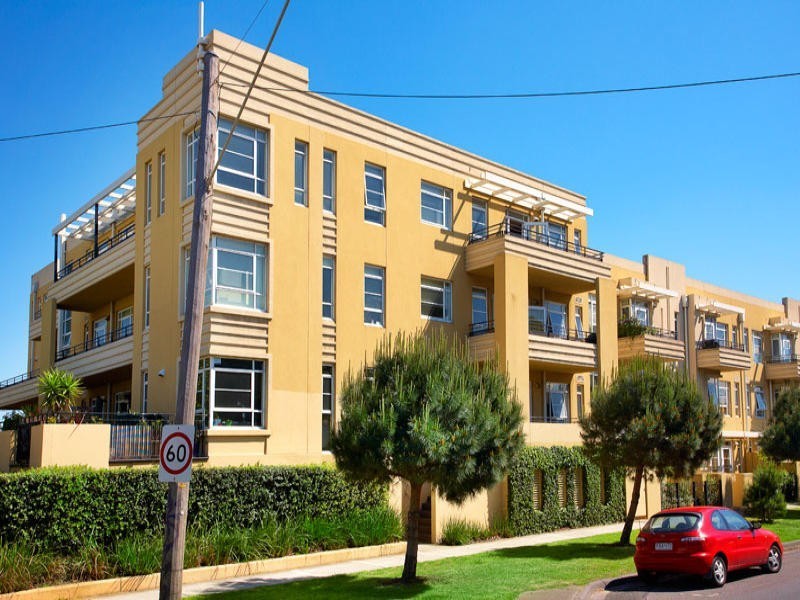 5/2 Graham Street, Port Melbourne VIC 3207