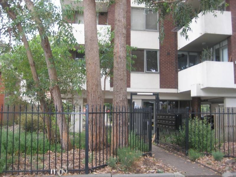 12/70 Park Street, St Kilda West VIC 3182