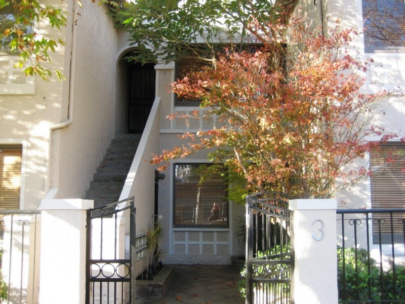 4/3 Ruskin Street, Elwood VIC 3184