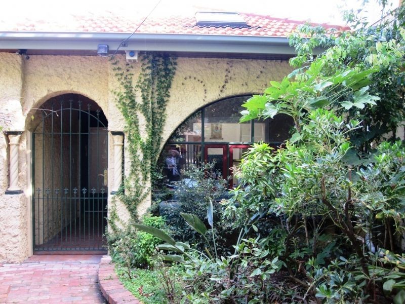 18 Foam Street, Elwood VIC 3184