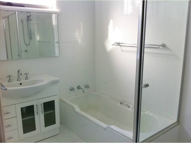 2/37  Narong Road, Caulfield North VIC 3161