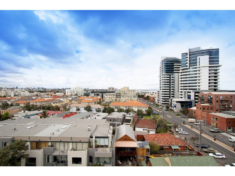 704E/126 Rouse Street, Port Melbourne VIC 3207