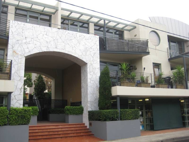 8/20 St Edmonds Road, Prahran VIC 3181