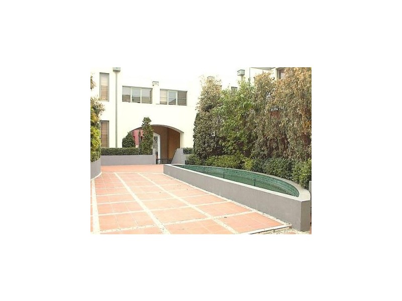 8/20 St Edmonds Road, Prahran VIC 3181