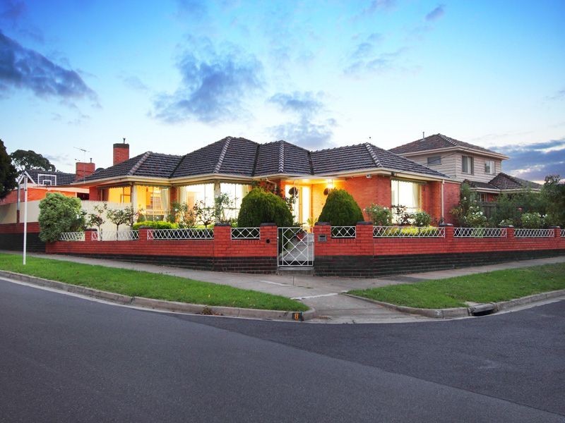 8 Mayswood Court, Moorabbin VIC 3189