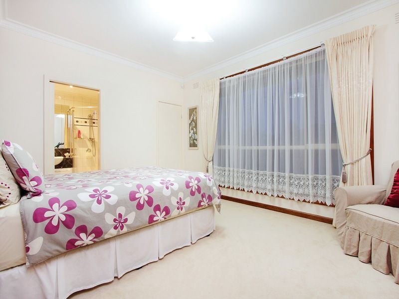 8 Mayswood Court, Moorabbin VIC 3189