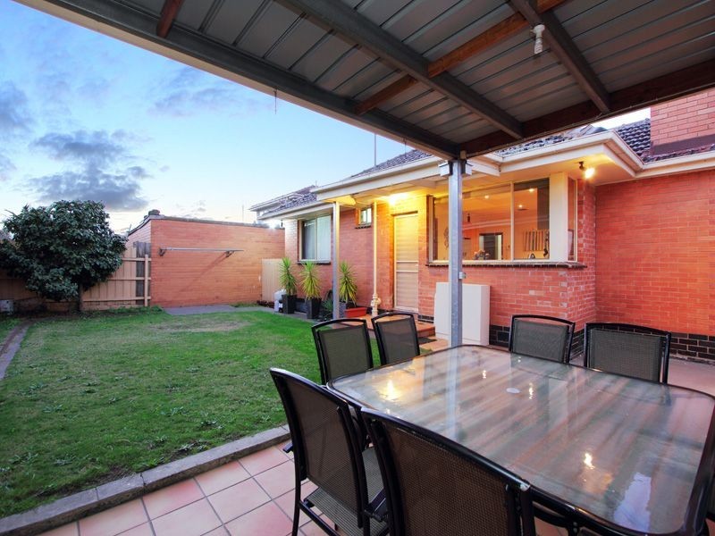 8 Mayswood Court, Moorabbin VIC 3189