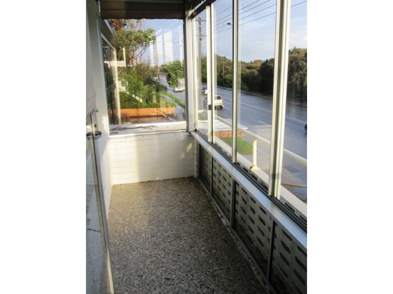 10/46 Ormond Esplanade, Elwood VIC 3184