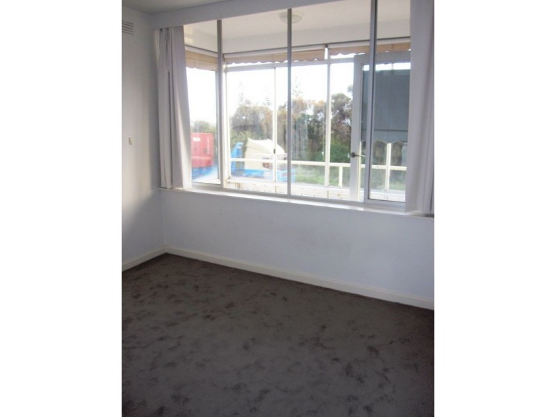 10/46 Ormond Esplanade, Elwood VIC 3184