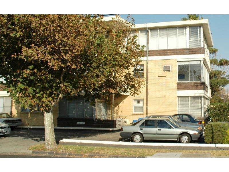 10/46 Ormond Esplanade, Elwood VIC 3184