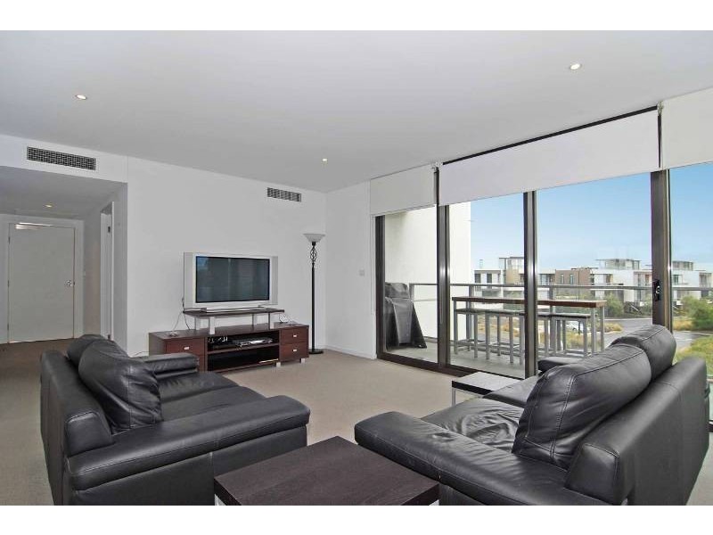 101/159 Beach Street, Port Melbourne VIC 3207