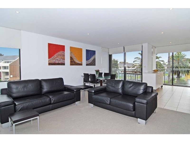 101/159 Beach Street, Port Melbourne VIC 3207