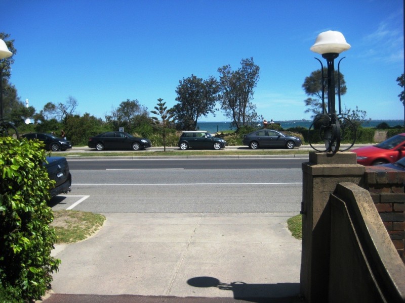 3/19 Marine Parade, St Kilda VIC 3182