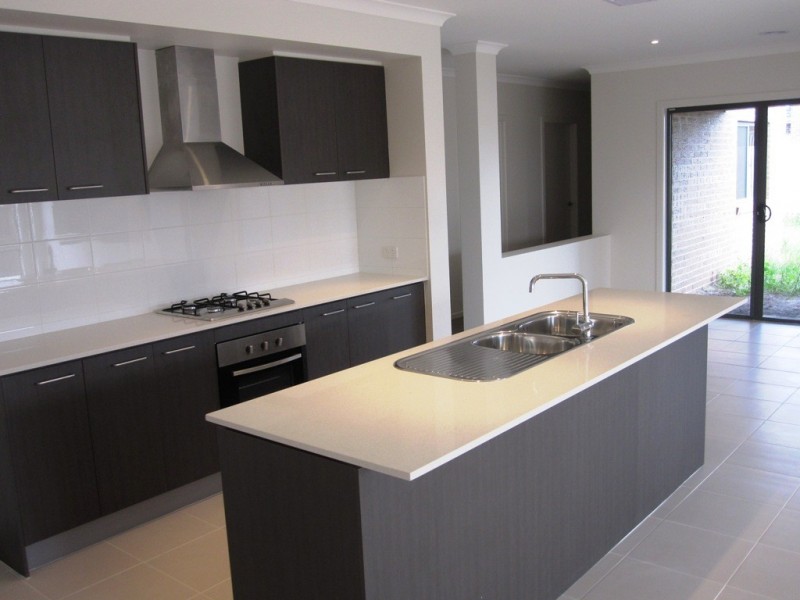 133 Featherbrook Drive, Point Cook VIC 3030