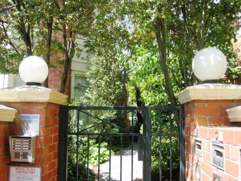 7/48A Mathoura Road, Toorak VIC 3142